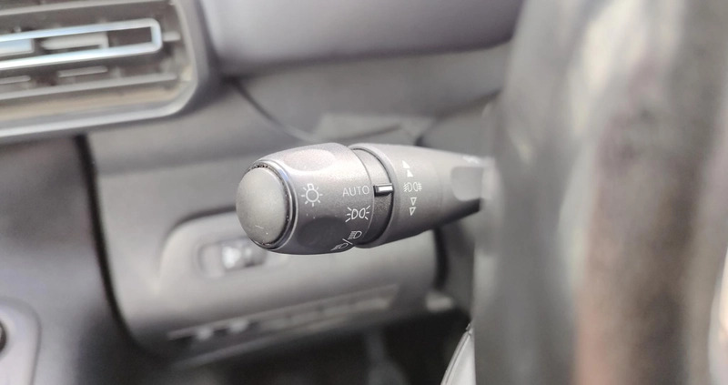 Peugeot Rifter cena 69900 przebieg: 86000, rok produkcji 2020 z Rychwał małe 211